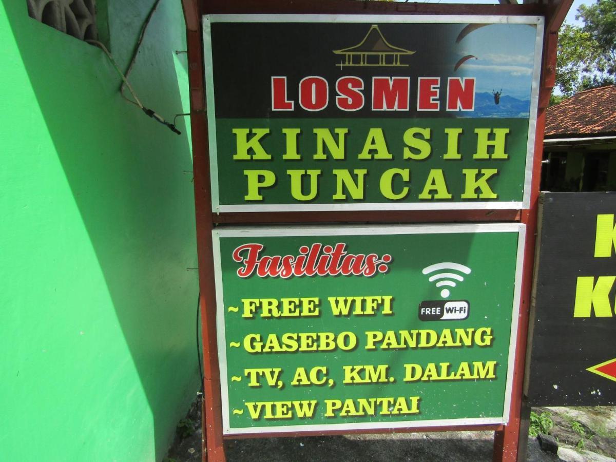 Losmen Kinasih Puncak & Gazebo Pandang Bantul Ngoại thất bức ảnh
